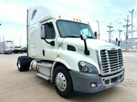 2017 Freightliner CASCADIA 113