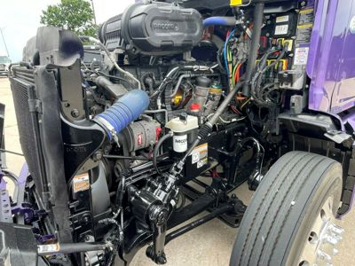 2023 Peterbilt 579