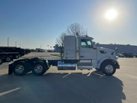 2022 Peterbilt 567