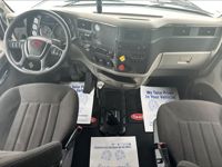 2022 Peterbilt 567