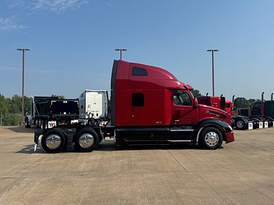 2023 Peterbilt 579