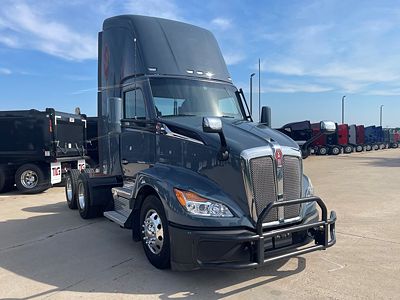 2023 Kenworth T680