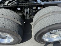 2024 Kenworth T680