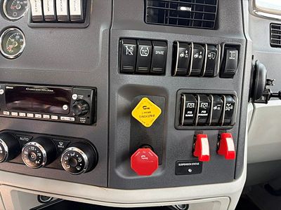 2021 Peterbilt 567