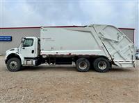 2014 Freightliner M2-106