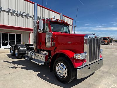 2022 Peterbilt 389