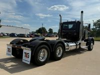 2022 Peterbilt 389