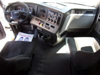 2021 Freightliner CASCADIA 116