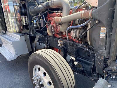 2022 Peterbilt 389