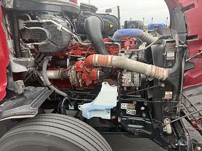 2023 Peterbilt 579