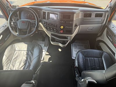 2024 Peterbilt 579