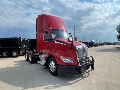 2023 Kenworth T680