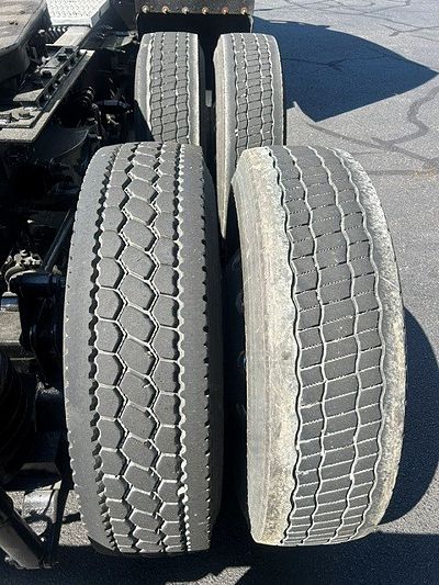 2021 Peterbilt 579