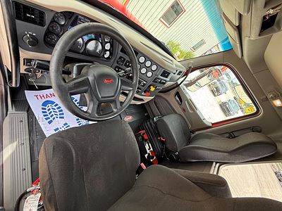 2021 Peterbilt 567