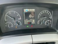 2021 Freightliner CASCADIA 126