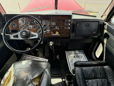 1997 Peterbilt 379