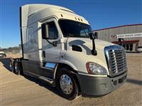 2018 Freightliner CASCADIA 113