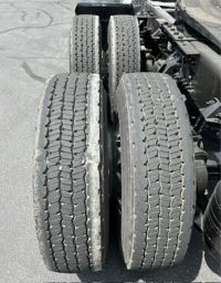 2022 Kenworth T680