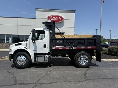 2021 Freightliner M2