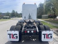 2022 Kenworth W900B