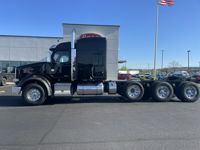 2022 Peterbilt 567