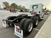 2023 Peterbilt 579