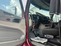 2022 Peterbilt 579