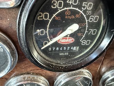 1997 Peterbilt 379