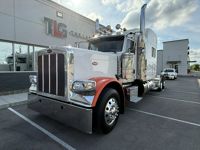 2023 Peterbilt 389