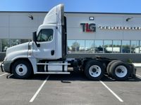 2017 Freightliner CASCADIA