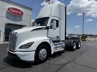 2022 Kenworth T680