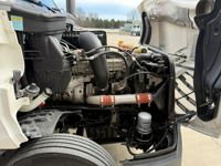 2021 Freightliner CASCADIA 126