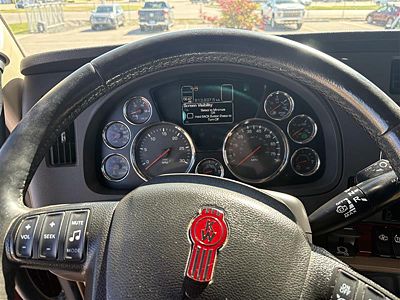 2020 Kenworth T680