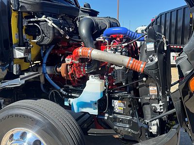 2023 Peterbilt 579