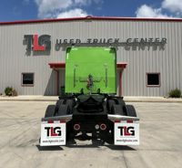 2022 Peterbilt 389