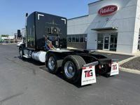 2015 Peterbilt 579-117