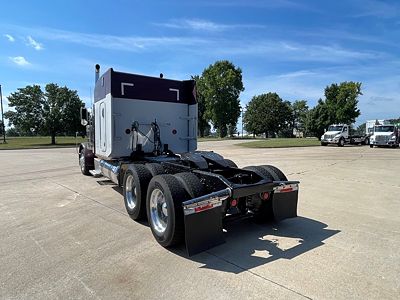 2000 Peterbilt 379