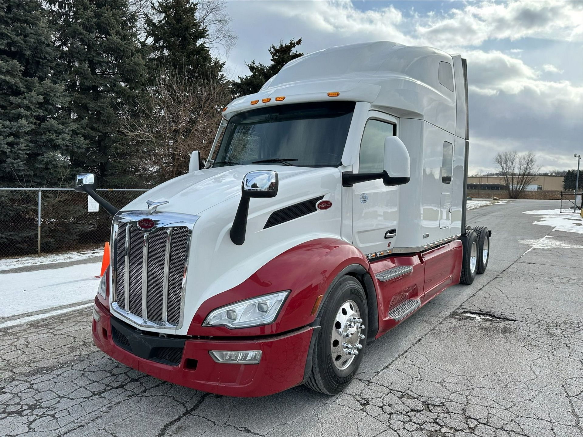 2022 Peterbilt 579