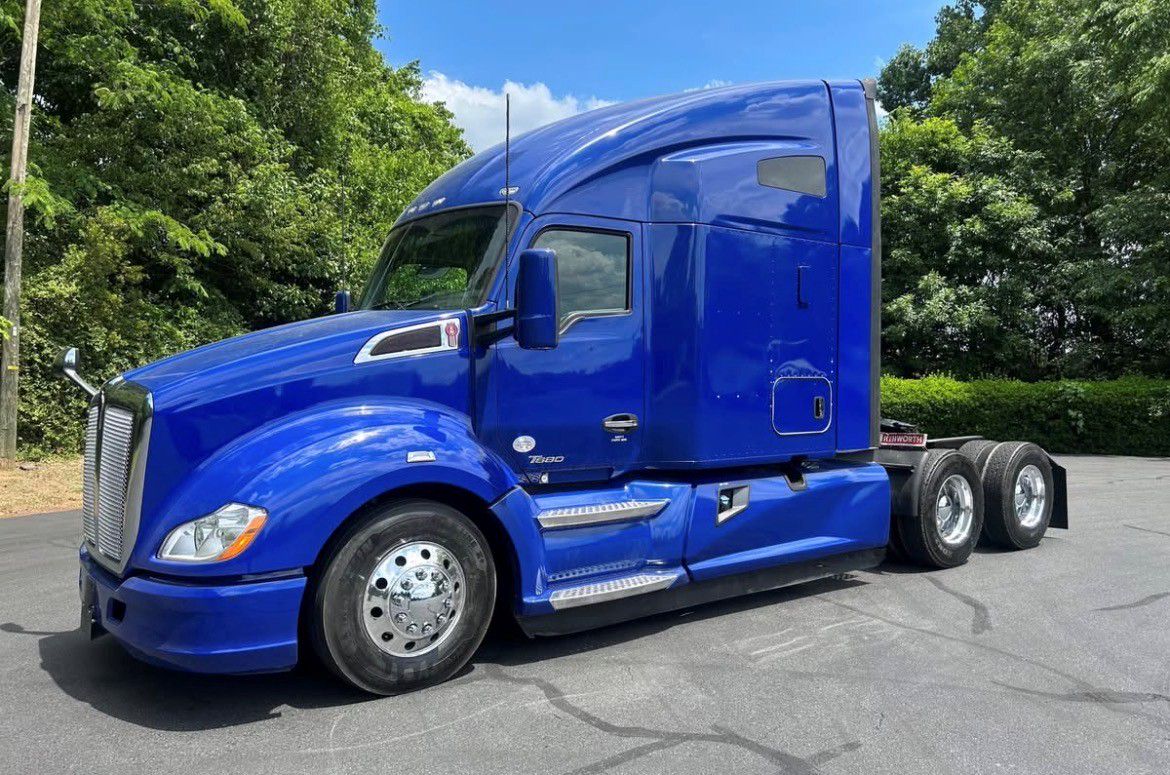 2022 Kenworth T680