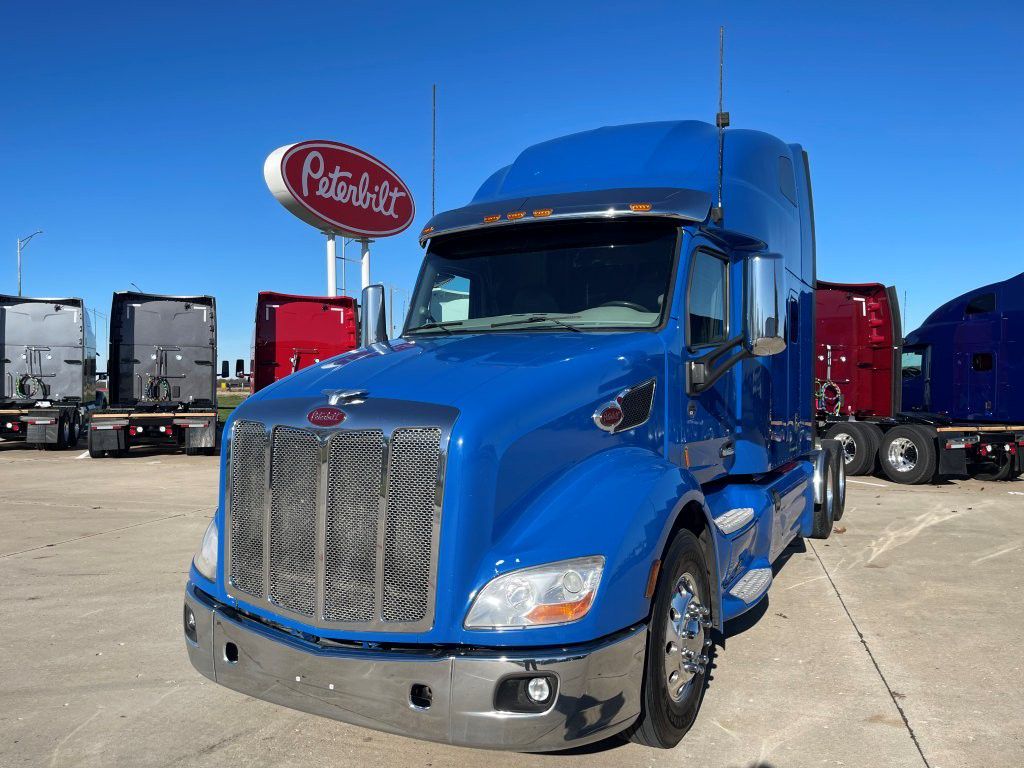2021 Peterbilt 579