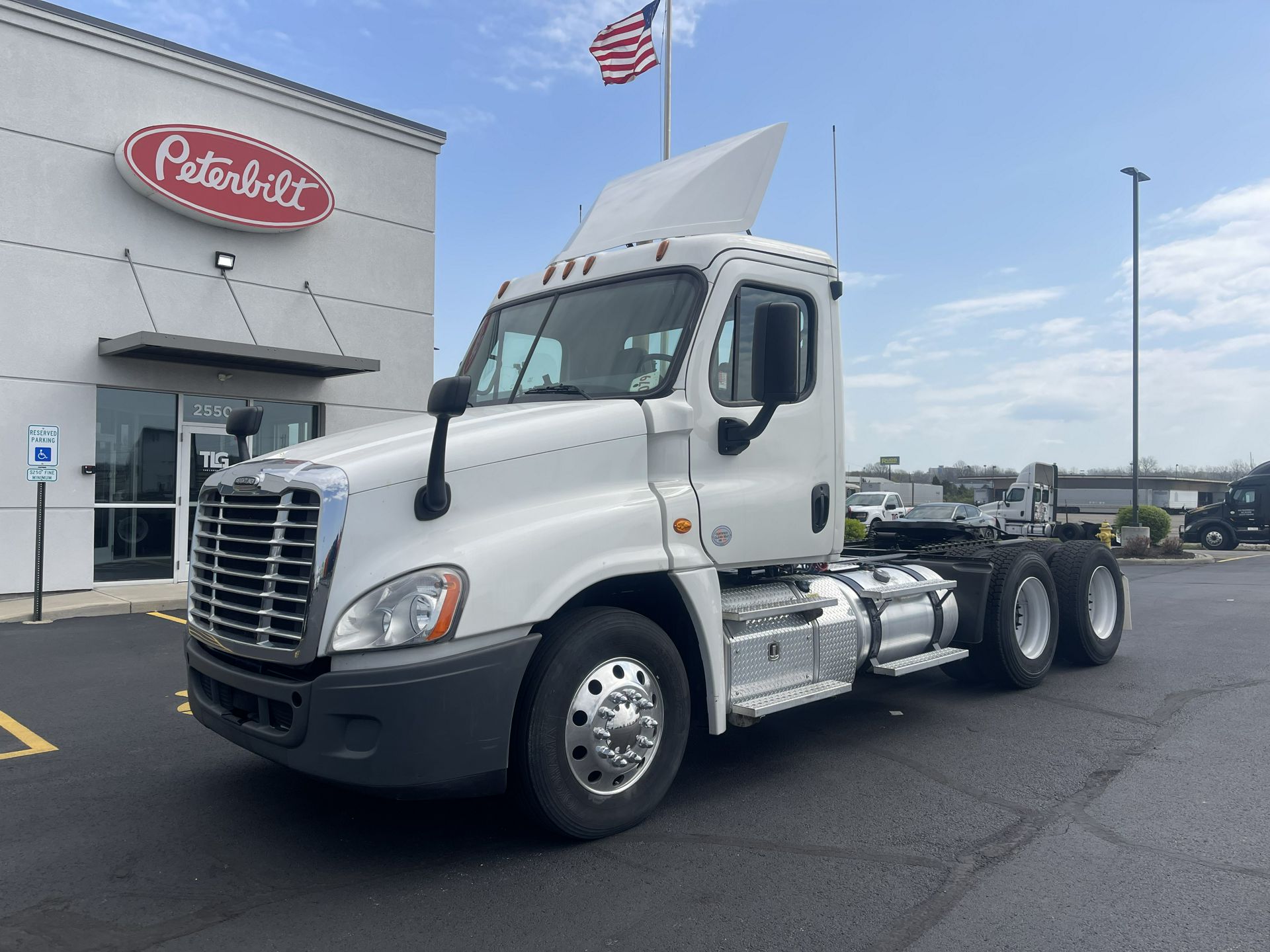 2018 Freightliner CASCADIA