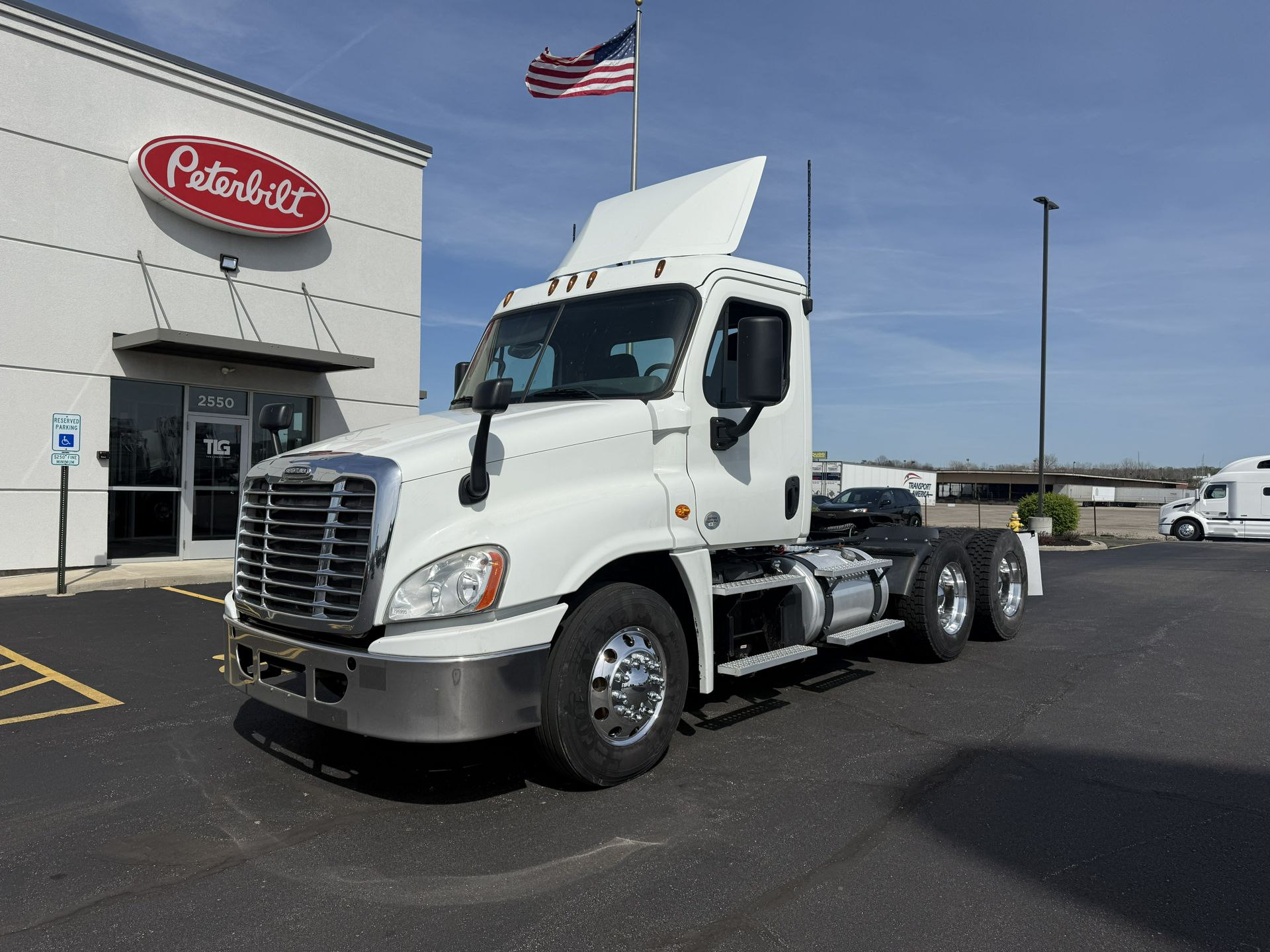 2019 Freightliner CASCADIA 125