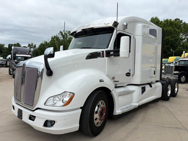 2021 Kenworth T680