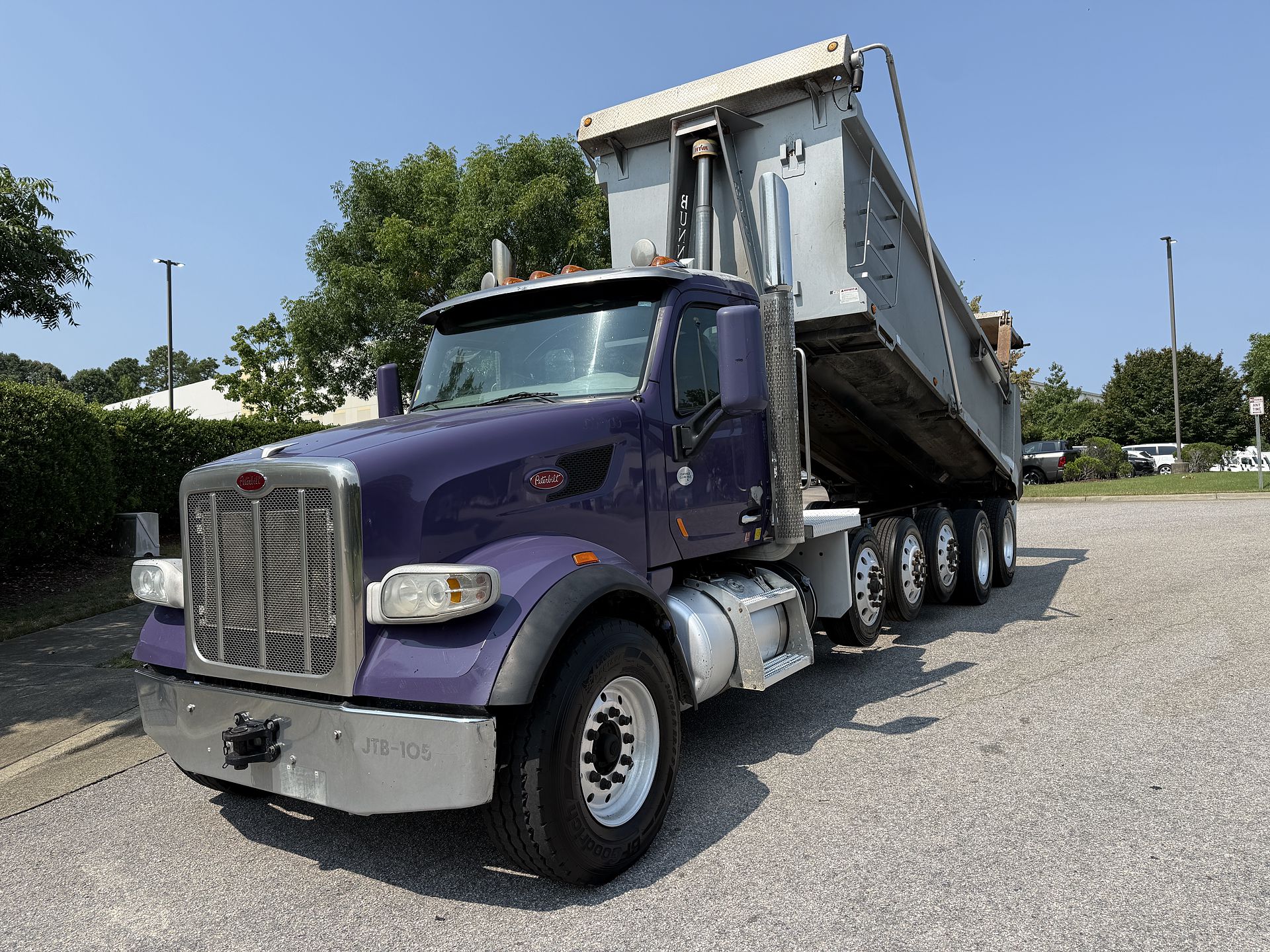 2020 Peterbilt 567