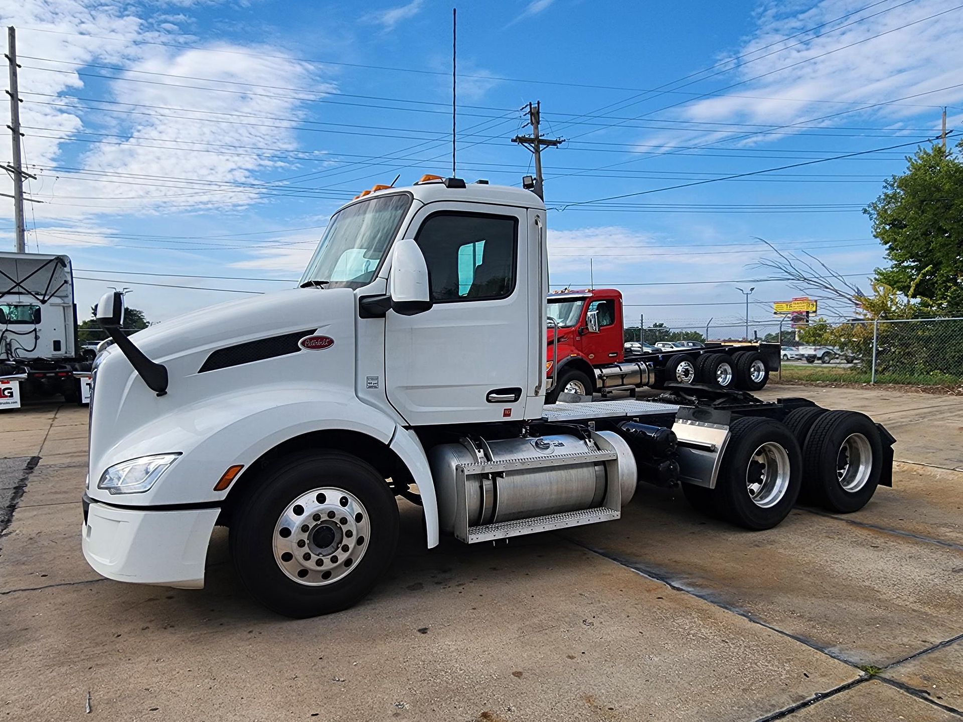 2023 Peterbilt 579