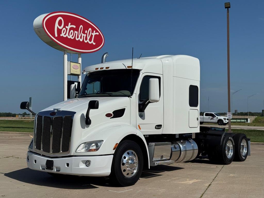 2020 Peterbilt 579
