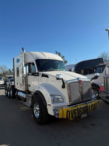 2020 Kenworth T880