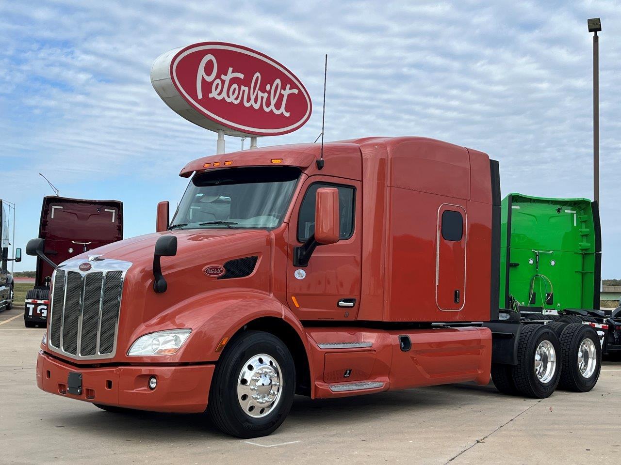 2021 Peterbilt 579