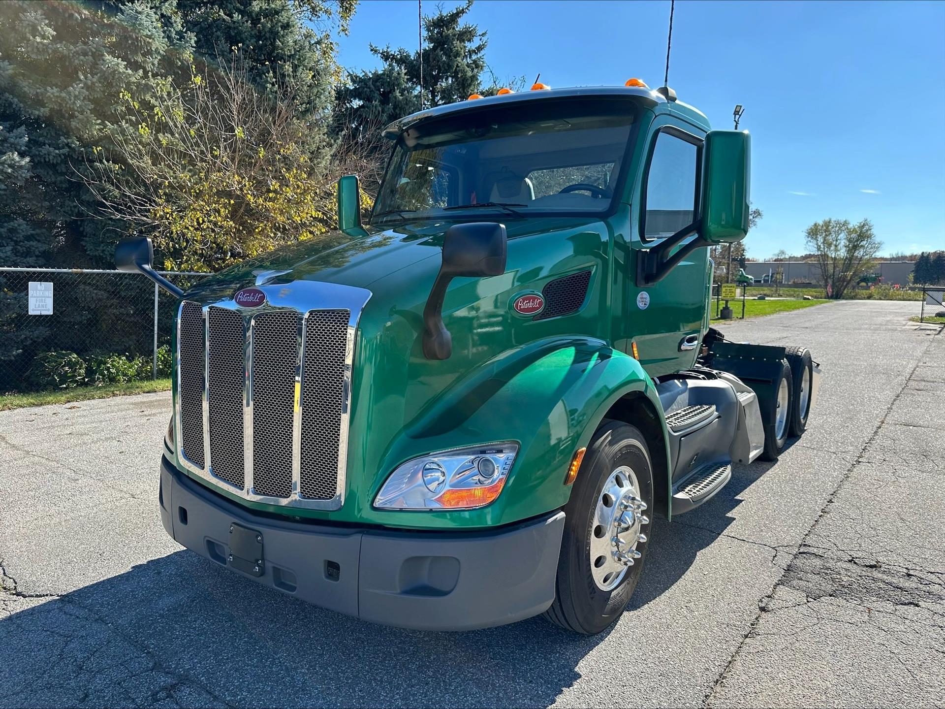 2020 Peterbilt 579