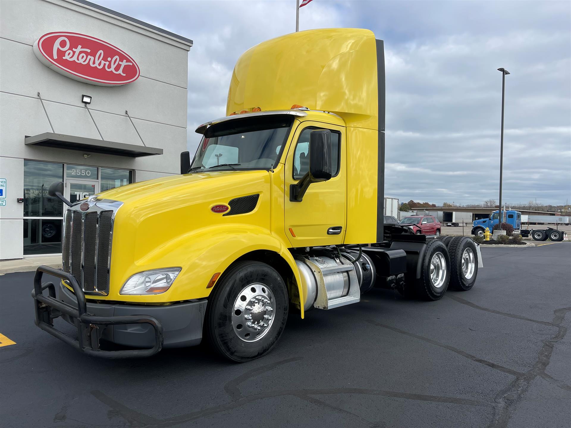 2021 Peterbilt 579